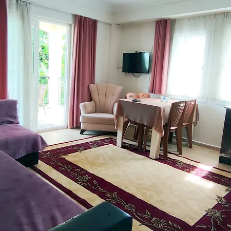 Cileks Ξενοδοχείο με διαμερίσματα 4*