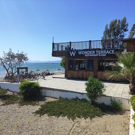 Cileks Hotel apartamentowy 4*