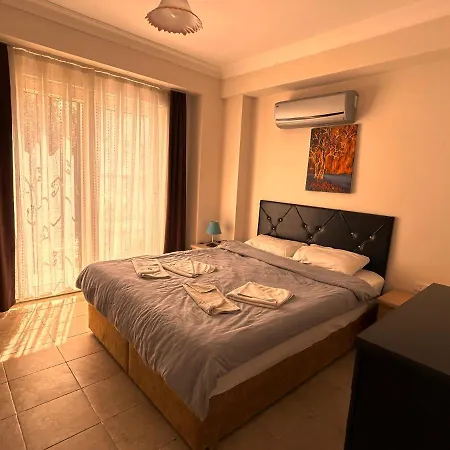 Aparthotel Cileks 4*