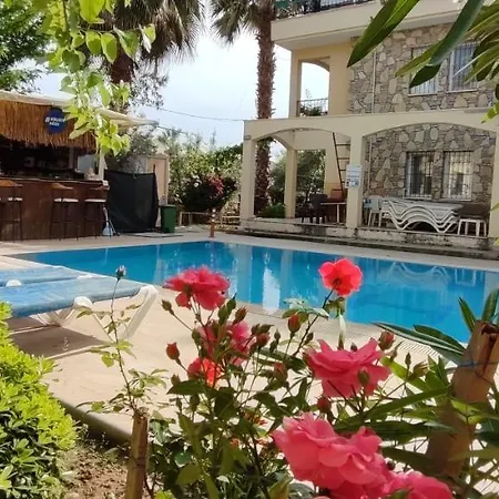 Cileks Hotel apartamentowy Fethiye